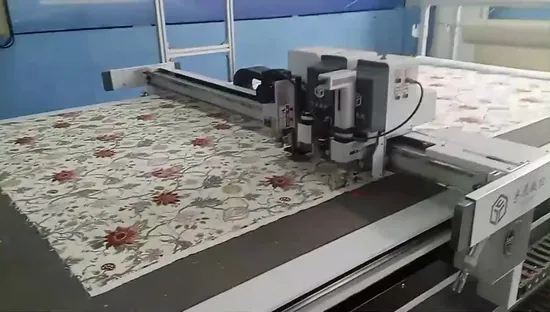 Router CNC digitale, macchina da taglio per tappeti con coltello oscillante ad alta precisione a prezzo di fabbrica