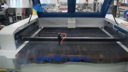 Grande tagliatrice laser per indumenti in tessuto a due teste 1610 100W 130W 150W