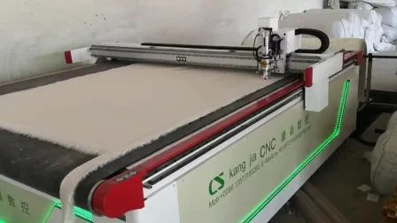 Macchina CNC, coltello oscillante, macchina per tagliare tessuti in pelliccia per tappeti